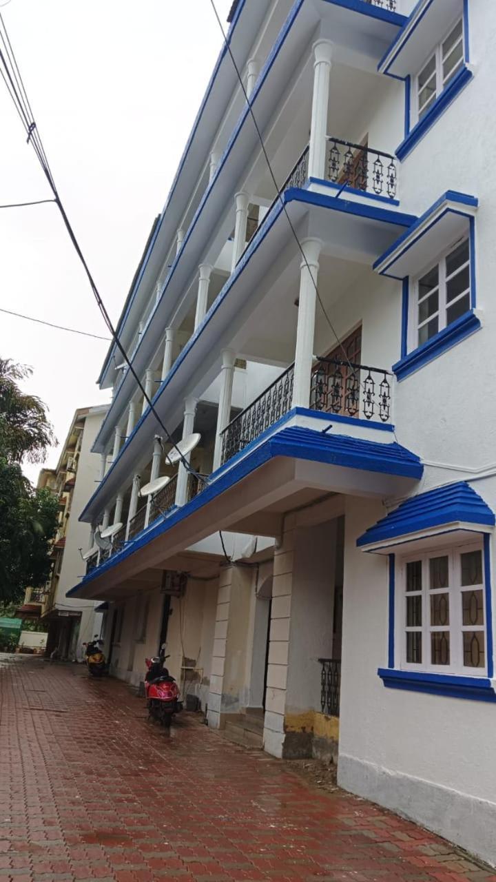 Saldanha Palms 1 Aparthotel Candolim Exteriör bild